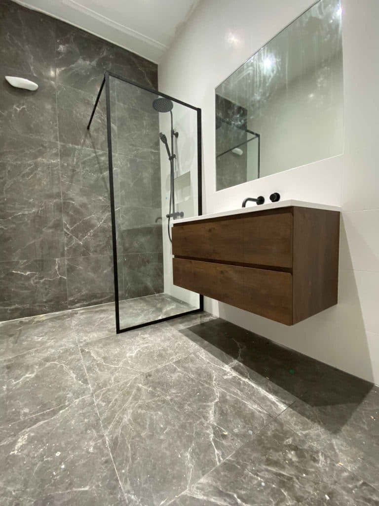 Tegelwerk badkamer