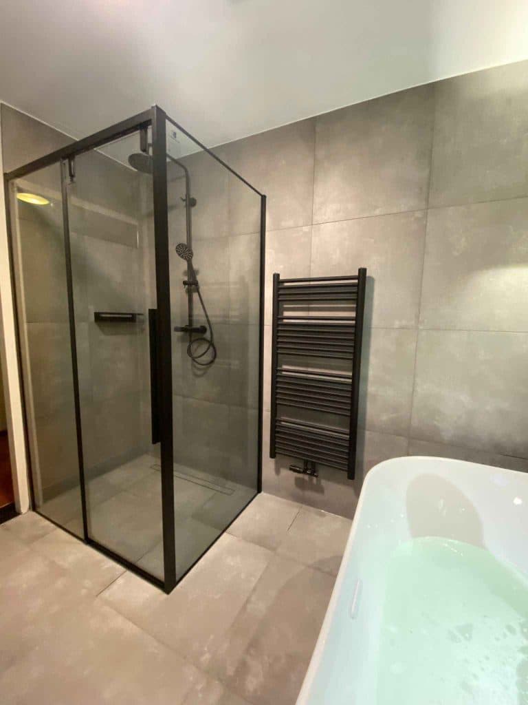 Douche met regendouche